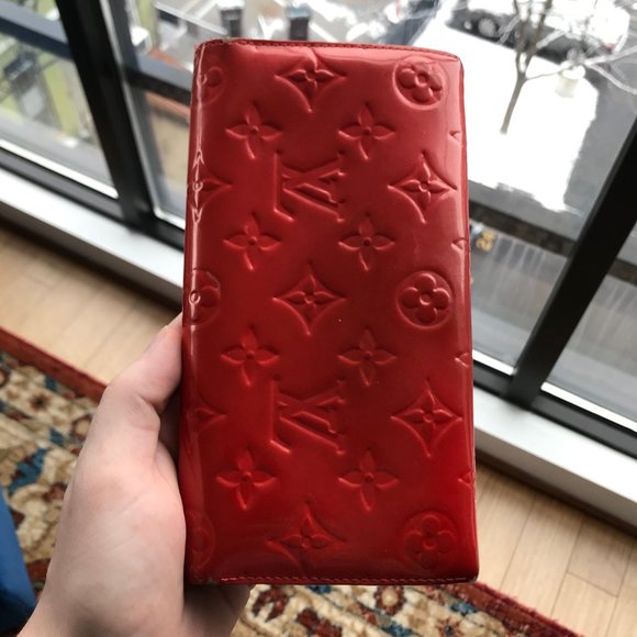 Louis Vuitton Monogram Patent Leather Wallet - Picture 2 of 7